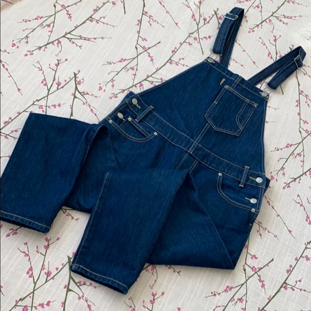 LEVI’S Vintage inspired Overalls with skinny leg